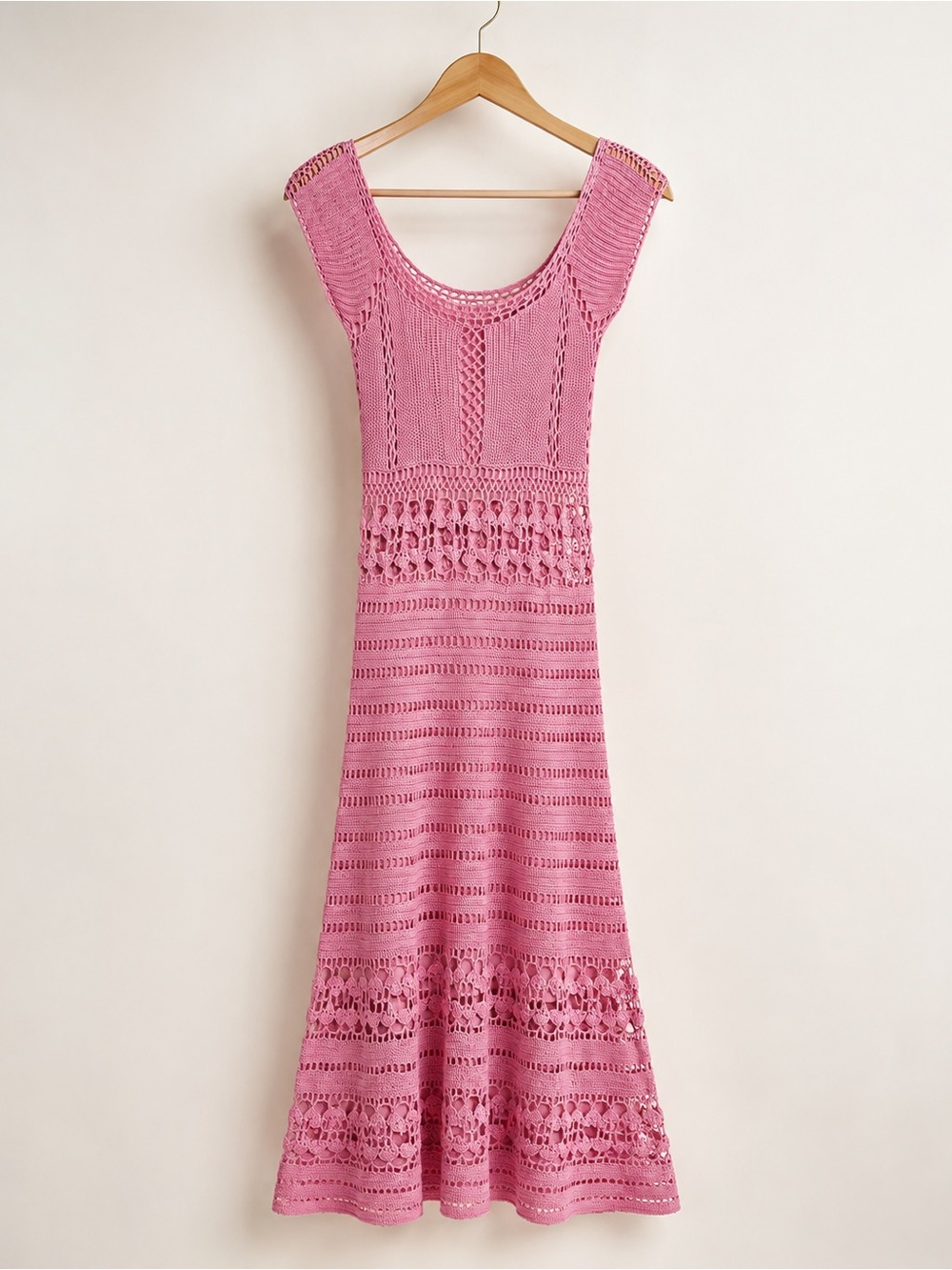 Beautiful Hugo Buscati Pink Crochet Maxi Dress Size S